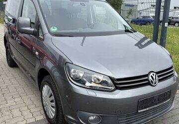 VW Caddy 146.000 km 7.999 &euro; Ahrensburg 22926