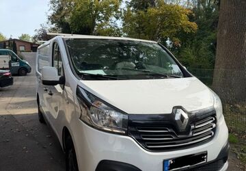 Renault Trafic 178.500 km 9.500 &euro; Hamburg 21109