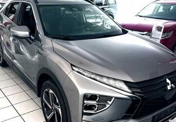 Mitsubishi Eclipse Cross 36.071 km 21.900 &euro; Hamburg 22045