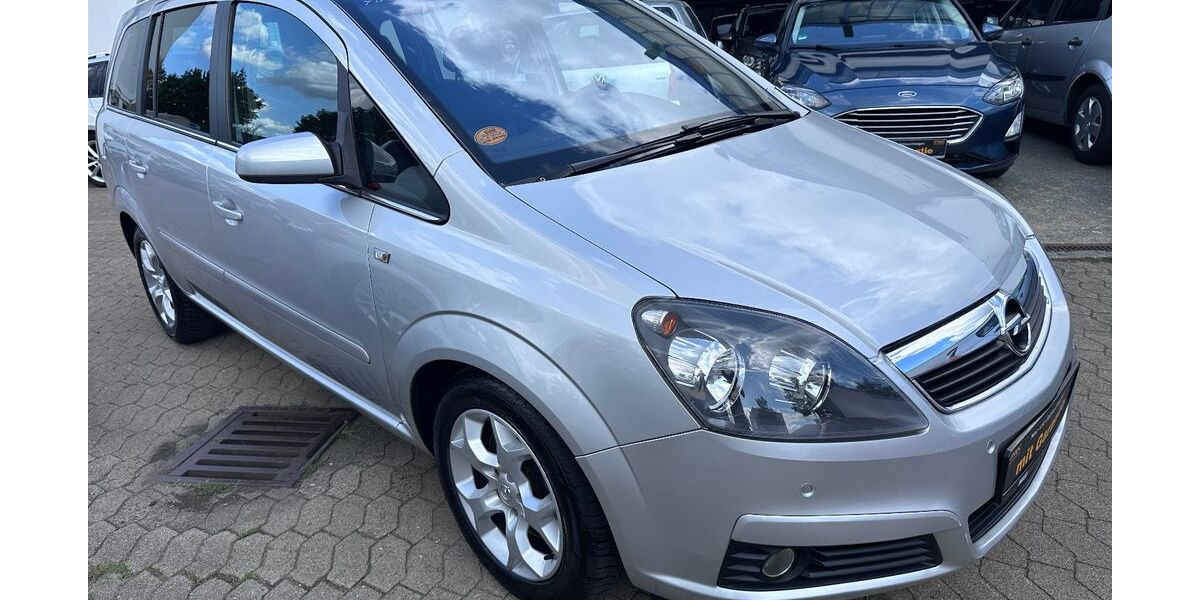 Opel Zafira 87.000 km 5.990 &euro; Hamburg 20537