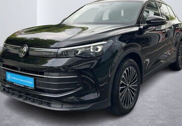 VW Tiguan 21.373 km 34.750 &euro; Hamburg 22111
