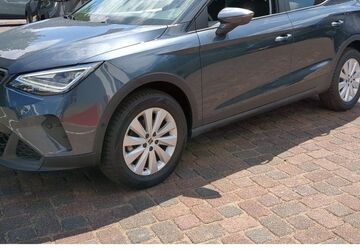 Seat Arona 14.000 km 23.985 &euro; Norderstedt 22848