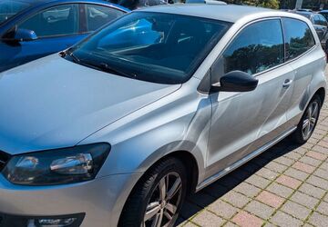 VW Polo 127.500 km 5.690 &euro; Holm 25488