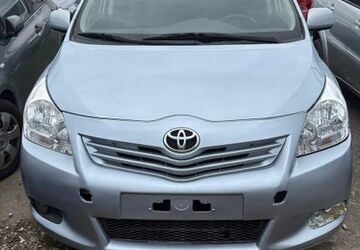 Toyota Verso 205.181 km 4.999 &euro; hamburg 20539
