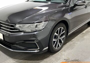 VW Passat Variant 117.000 km 21.250 &euro; Norderstedt 22848