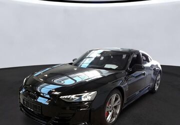 Audi e-tron GT 37.185 km 64.990 &euro; Hamburg 22047