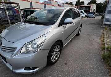 Toyota Corolla Verso 168.500 km 3.600 &euro; Pinneberg 25421