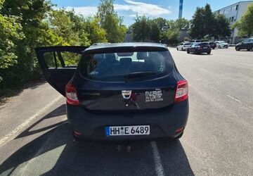 Dacia Sandero 66.850 km 3.199 &euro; Schenefeld 22869