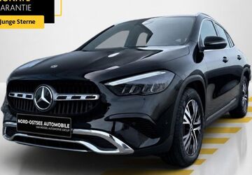 Mercedes-Benz GLA 200 5.482 km 36.639 &euro; Reinbek 21465