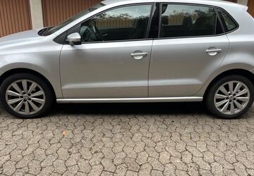 VW Polo 87.141 km 8.600 &euro; Hamburg 22337