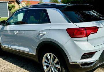 VW T-Roc 109.000 km 18.999 &euro; Norderstedt Mitte 22844