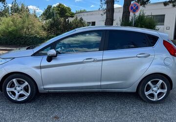 Ford Fiesta 131.874 km 4.590 &euro; Barsbüttel 22885
