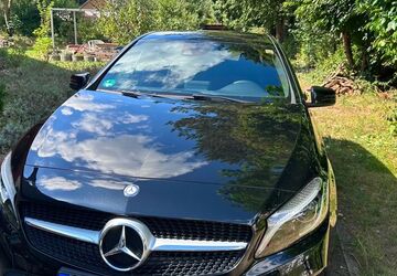 Mercedes-Benz A 180 80.643 km 11.970 &euro; Hamburg 20257