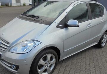 Mercedes-Benz A 180 47.582 km 9.700 &euro; Hamburg 22043