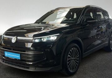 VW Tiguan 13.143 km 33.888 &euro; Hamburg 22761