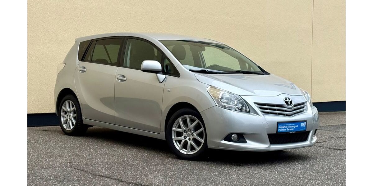 Toyota Verso 195.664 km 7.990 &euro; Hamburg 20537