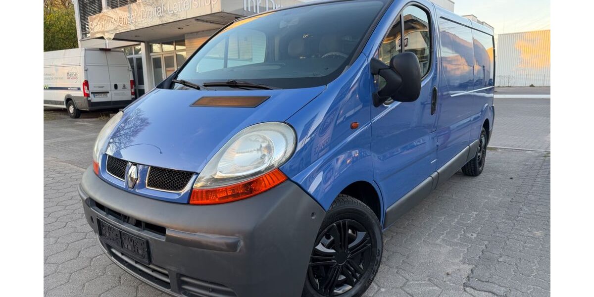 Renault Trafic 198.700 km 3.980 &euro; Hamburg 22115