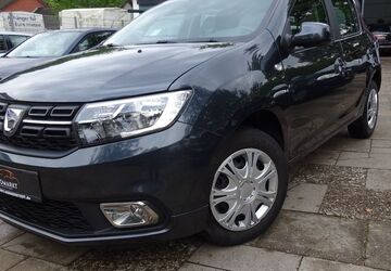 Dacia Sandero 45.850 km 7.490 &euro; Norderstedt 22848