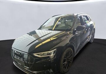 Audi e-tron 67.920 km 36.990 &euro; Hamburg 22047