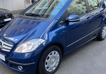 Mercedes-Benz A 160 86.400 km 7.900 &euro; Hamburg 20099