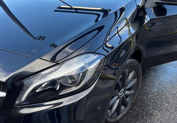 Mercedes-Benz A 180 123.000 km 10.990 &euro; Hamburg 22179