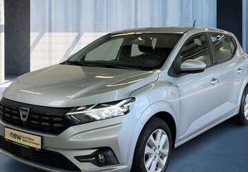 Dacia Sandero 32.893 km 13.490 &euro; Hamburg 22529