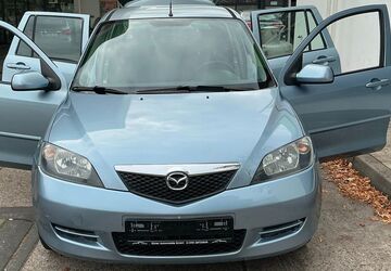 Mazda 2 107.000 km 3.300 &euro; Wedel 22880