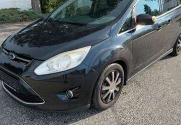Ford Grand C-Max 266.060 km 1.090 &euro; Hamburg 22145