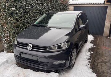 VW Touran 312.000 km 8.100 &euro; Norderstedt 22844