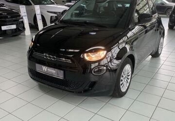 Fiat 500e 36.355 km 12.650 &euro; Hamburg 22525