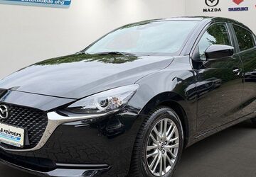Mazda 2 18.359 km 13.215 &euro; Hamburg 22457