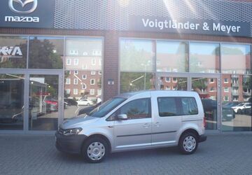 VW Caddy 84.143 km 19.885 &euro; Hamburg 22049