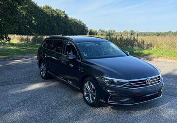 VW Passat Variant 140.000 km 19.990 &euro; Hamburg 21129