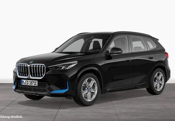 BMW iX1 29.287 km 38.909 &euro; Barsbüttel bei Hamburg 22885