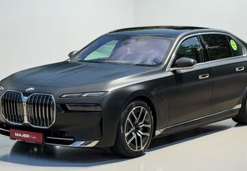 BMW 750 63.981 km 85.750 &euro; Hamburg 22043
