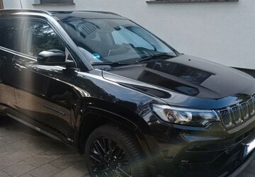 Jeep Compass 68.000 km 20.000 &euro; Hamburg 22147