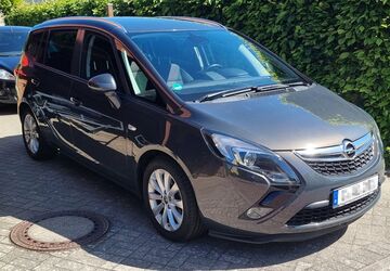 Opel Zafira Tourer 87.001 km 9.500 &euro; Sülfeld 23867