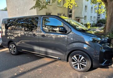 Peugeot Traveller 10.800 km 35.999 &euro; Hamburg 22119