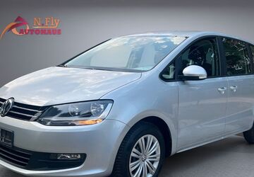 VW Sharan 99.560 km 12.450 &euro; Hamburg - 1 Min. vom Hamburg Airport 22415