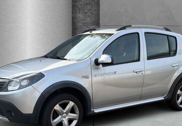 Dacia Sandero 172.272 km 1.999 &euro; Hamburg 21079